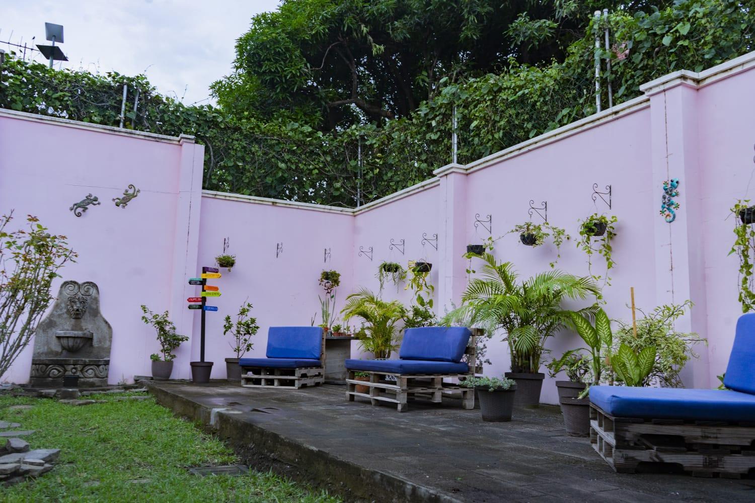 Hostal Casa Luna Santa Ana Exterior photo
